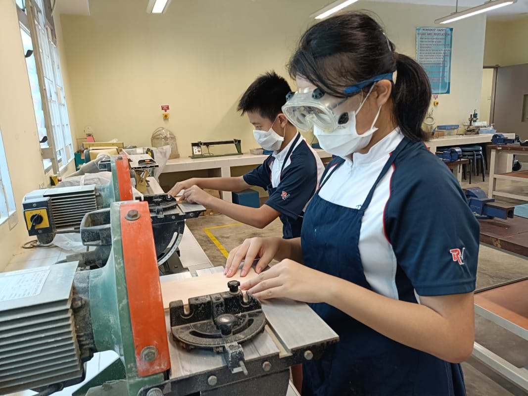 Our students working on their D&T project